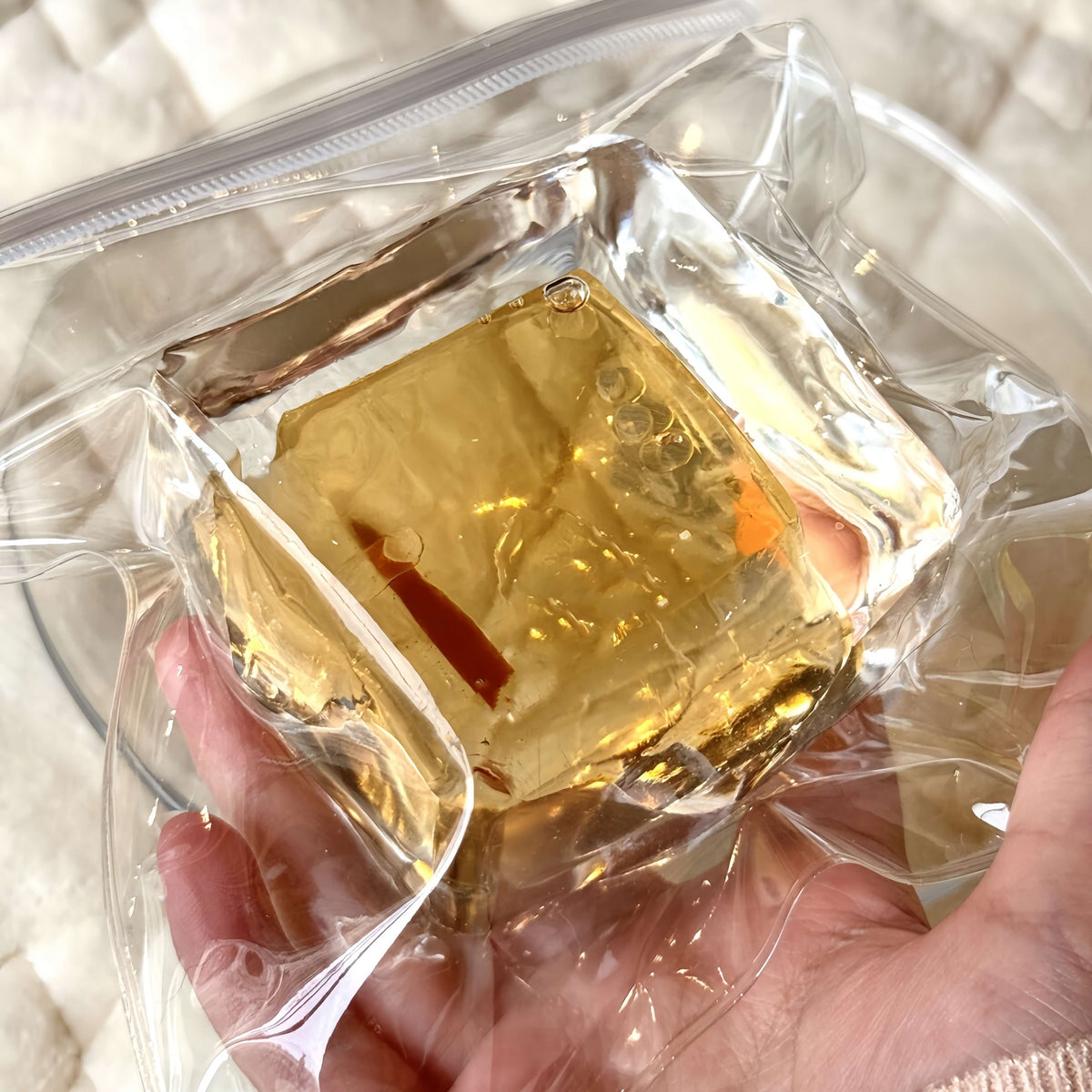 Flowing Sand Ice Block – Ultra Soft, Satisfying to Squeeze