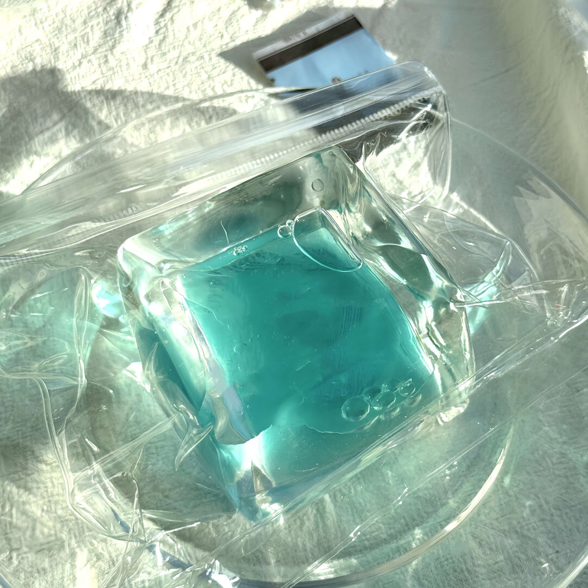 Flowing Sand Ice Block – Ultra Soft, Satisfying to Squeeze