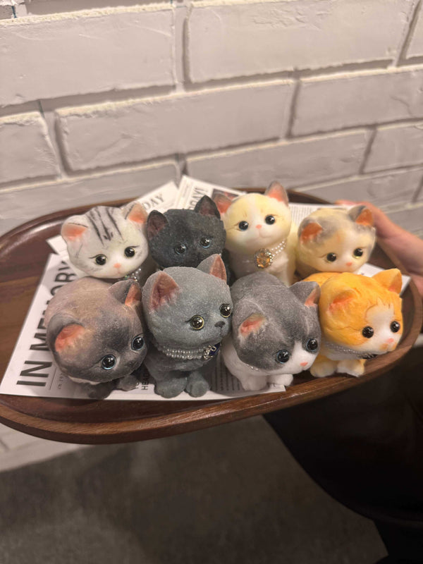 Cute & Squeezable Gemstone Cat: Your Perfect Fidget Buddy