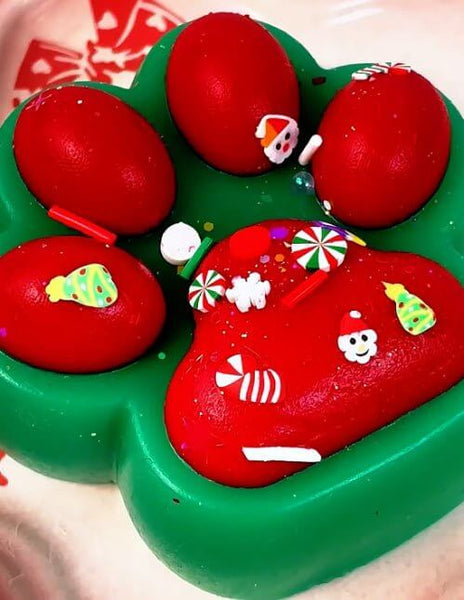 Christmas Cat Paw Squishy: Holiday Stress Relief Toy - lovesquishy