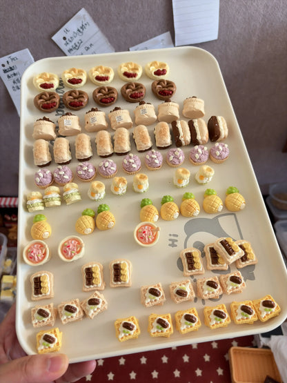 Mini Squishy Mystery Pack — Random Dessert & Animal Squishies