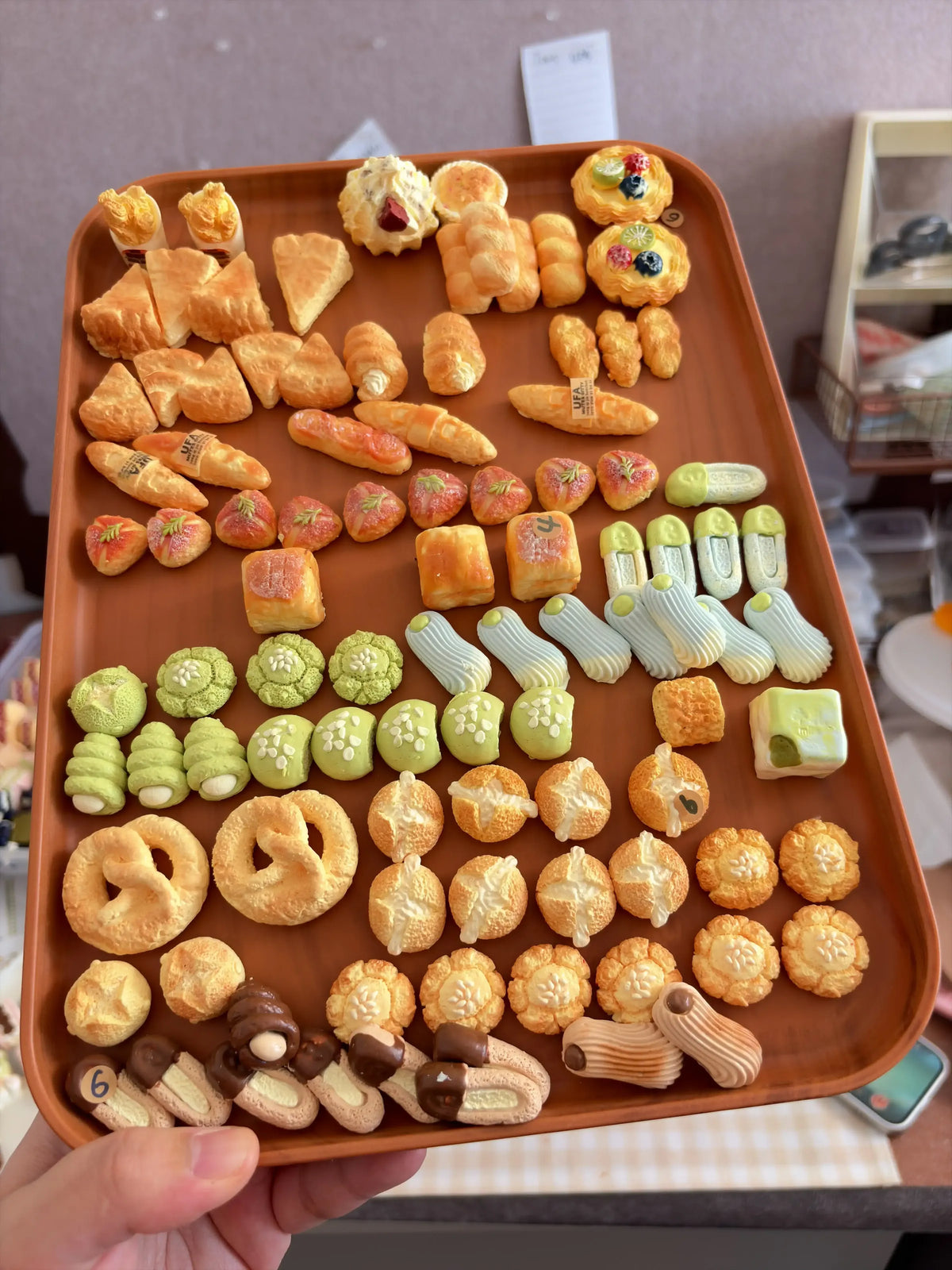 Mini Squishy Mystery Pack — Random Dessert & Animal Squishies