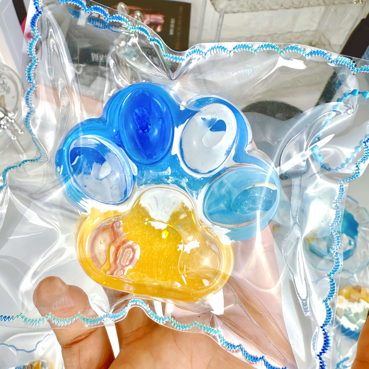 Clear Silicone Summer Beach Cat Paw Squishy - Blue/Yellow Layers