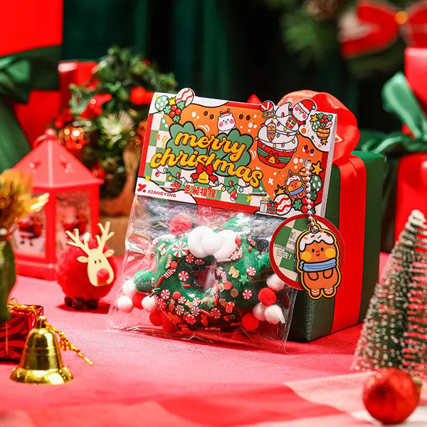 Set of 2 Christmas green Hello Kitty marshmallow squishy rings