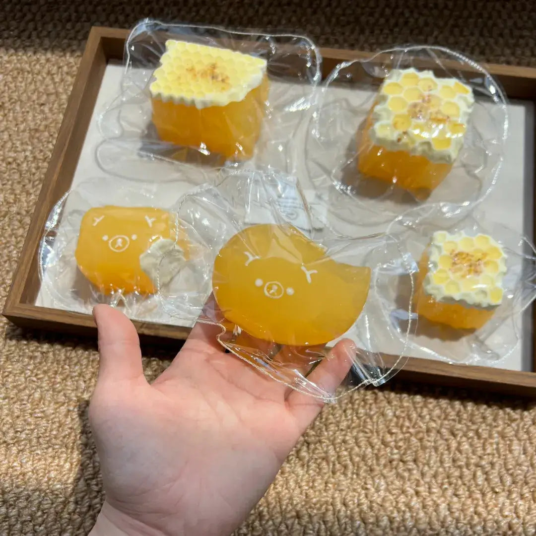 Handmade Osmanthus Honey Mochi Squishy Toy - Soft Stress Relief ASMR Toy