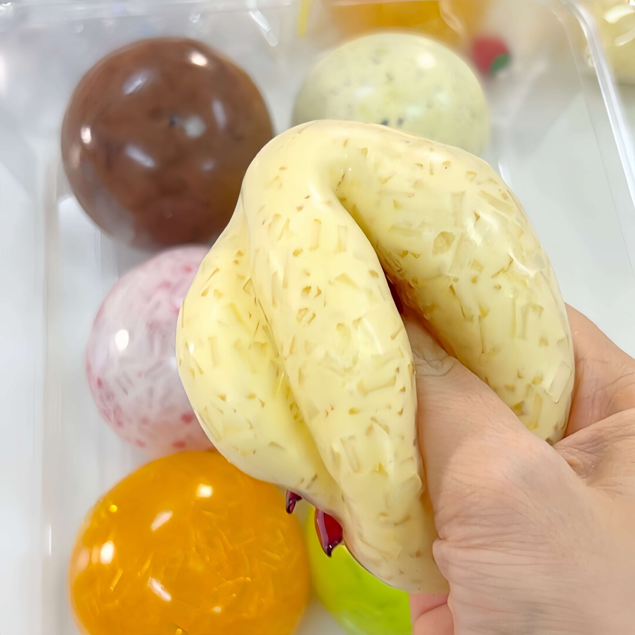 Handmade ultra-soft butter gel squishy toy, light cream ice cream design, light compression stress relief