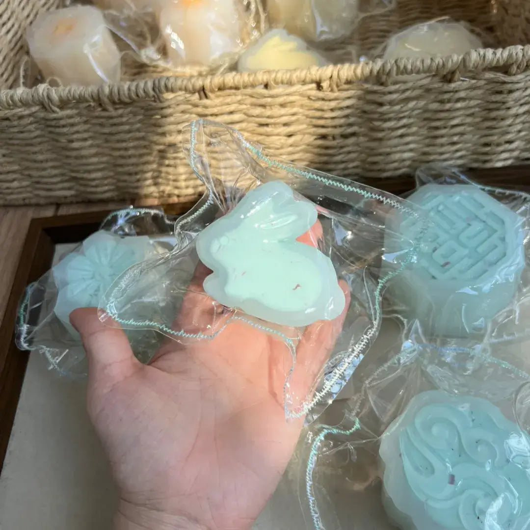 Handmade Snow Skin Mooncake Squishy Toy - Soft ASMR Stress Relief