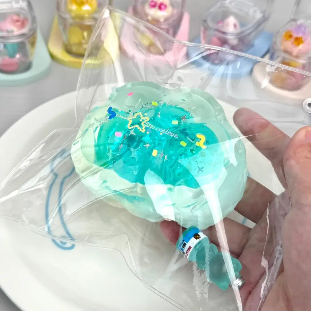 Dreamy Cloud Quicksand Squishy – Mint Cloud