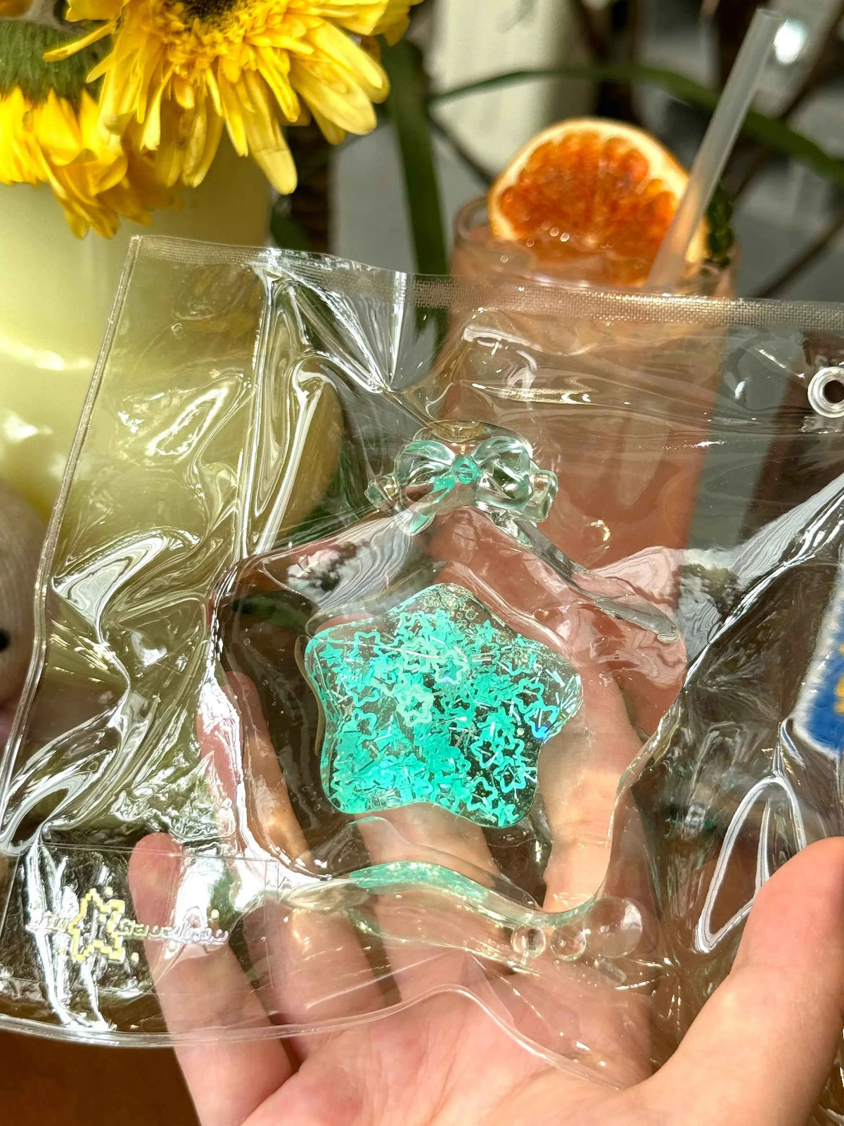 Liquid Sand Star Bottle Squishy: Handcrafted Stress Relief