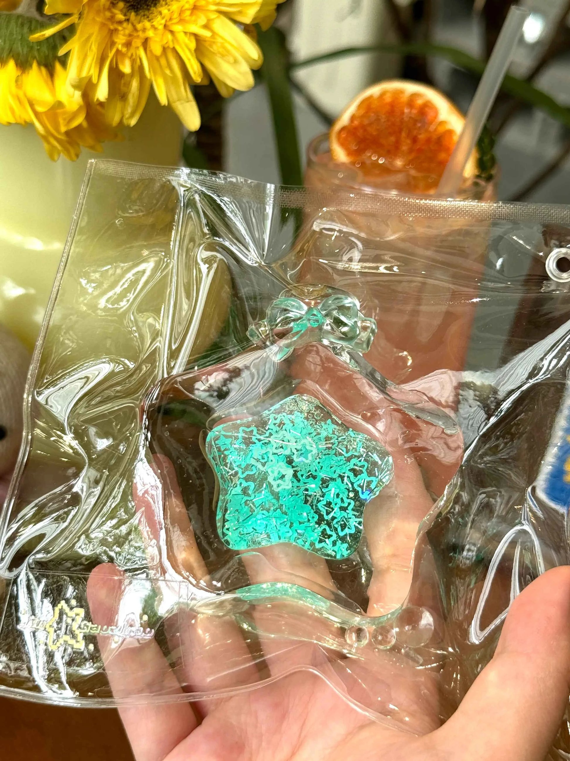 Liquid Sand Star Bottle Squishy: Handcrafted Stress Relief
