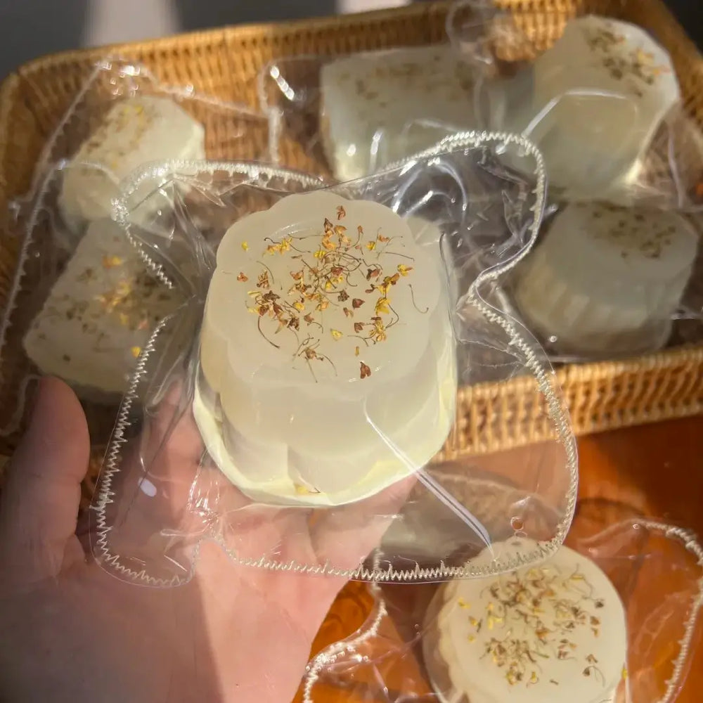 Handmade Osmanthus Honey Mochi Squishy Toy - Soft Stress Relief ASMR Toy