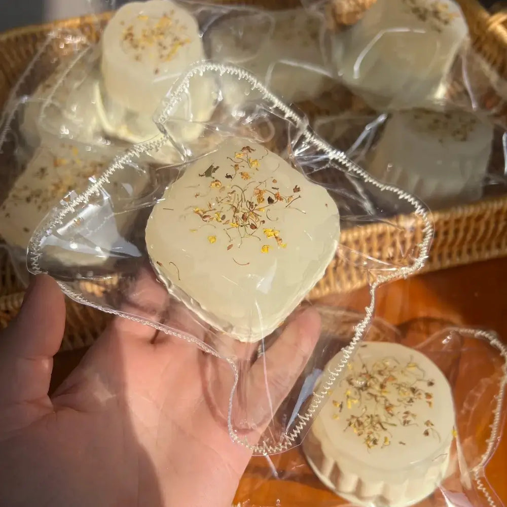 Handmade Osmanthus Honey Mochi Squishy Toy - Soft Stress Relief ASMR Toy