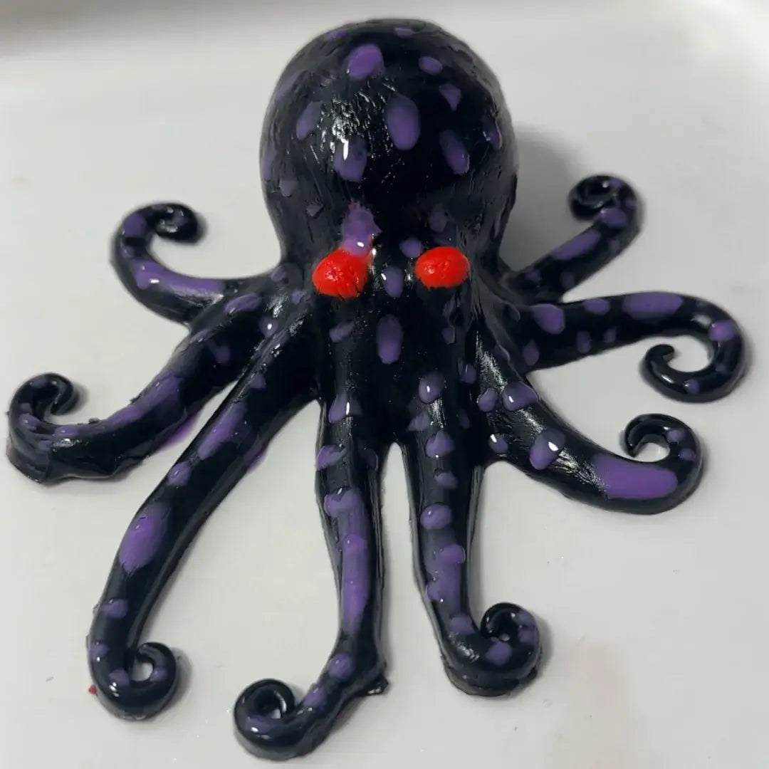 Handmade Halloween Realistic Bleeding Heart & Brain Silicone Stress Relief Toy