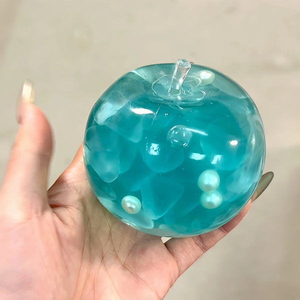 [CHIBOKI]The Crystal Apple – A Satisfying Squeeze for Every Mood