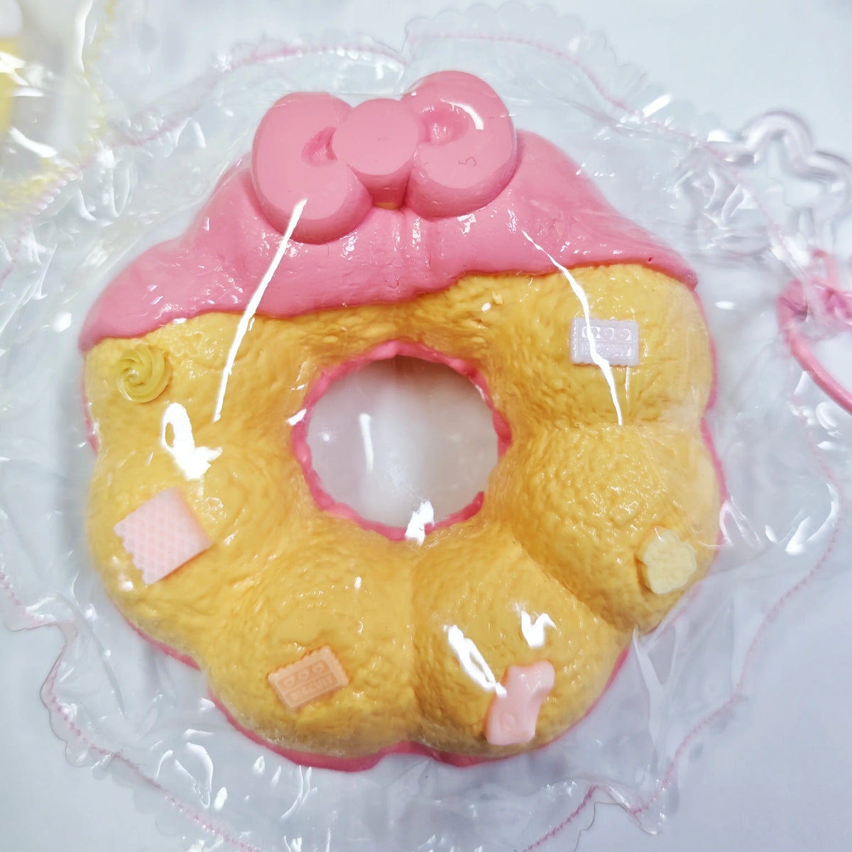 Jumbo Kawaii Donut Squishy – Slow Rising Dessert Stress Toy