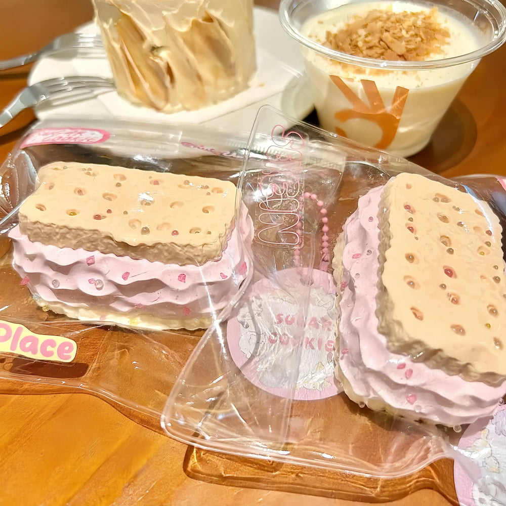 Floral Peach Berry Biscuit & Daifuku Silicone Squishy Toy