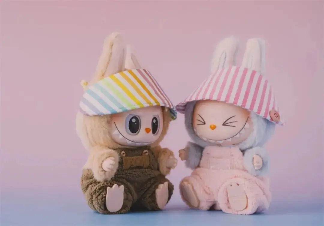 Free Gift : Get a random Labubu blind box valued at $20 when your order reaches 150