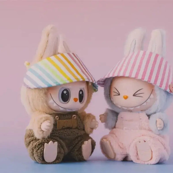 Free Gift : Get a random Labubu blind box valued at $20 when your order reaches 150