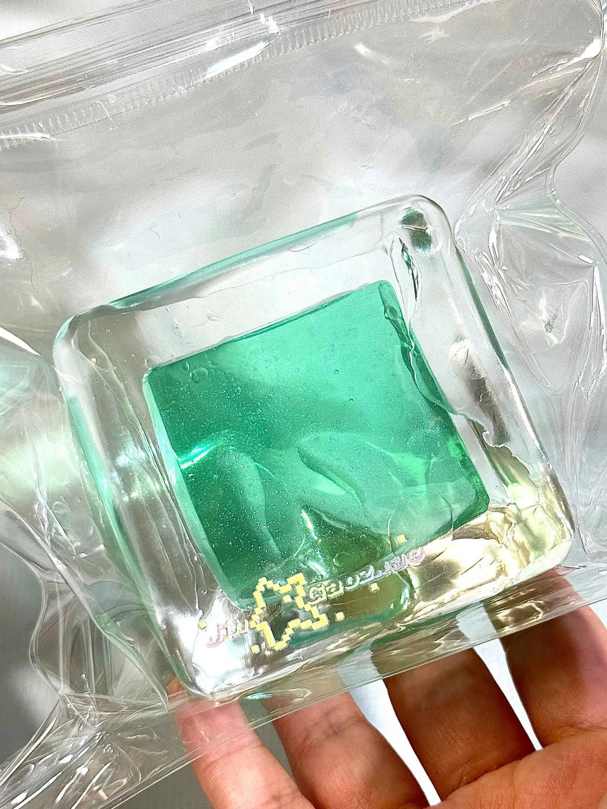 Flowing Sand Ice Block – Ultra Soft, Satisfying to Squeeze