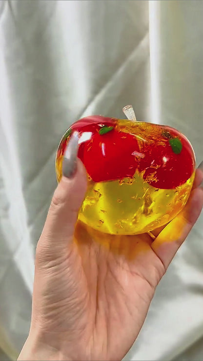 [CHIBOKI]The Crystal Apple – A Satisfying Squeeze for Every Mood