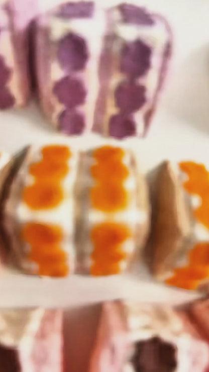 Mini Squishy Mystery Pack — Random Dessert & Animal Squishies